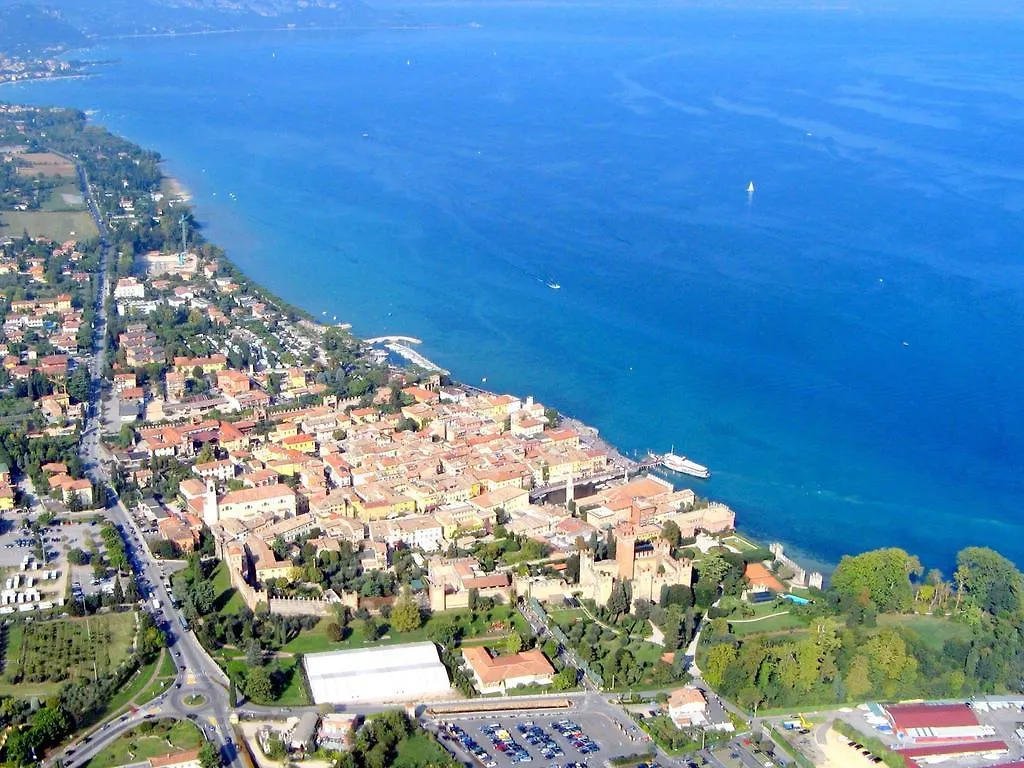 Belvilla By Oyo Argentina Tre Lazise Tatil Evi